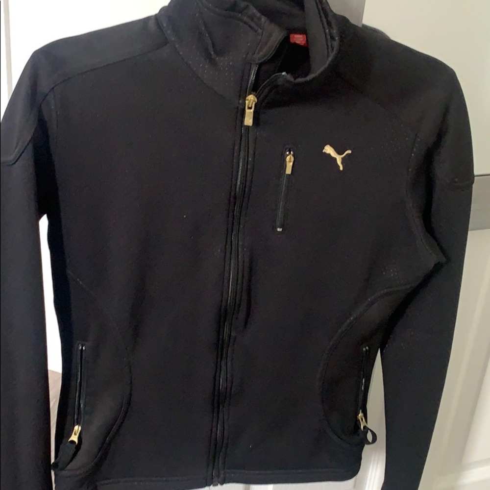 Puma size L v neck sweater